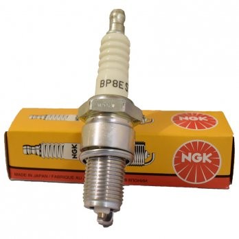 NGK | Spark Plug | BP8ES | 2912