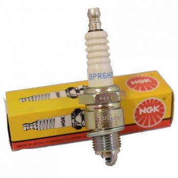 NGK | Spark Plug | BPR6HS | 7022