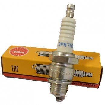 NGK | Spark Plug | BPR7HS | 6422