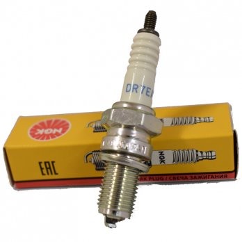 NGK | Spark Plug | DR7EA | 7839