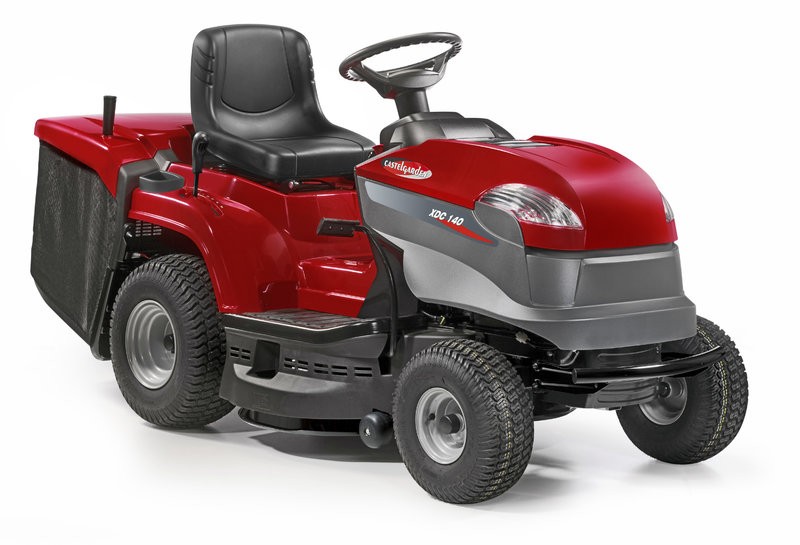 CASTELGARDEN XDC140 Tractor Mower geared model - Suitable for gardens up to 3,500 sqm