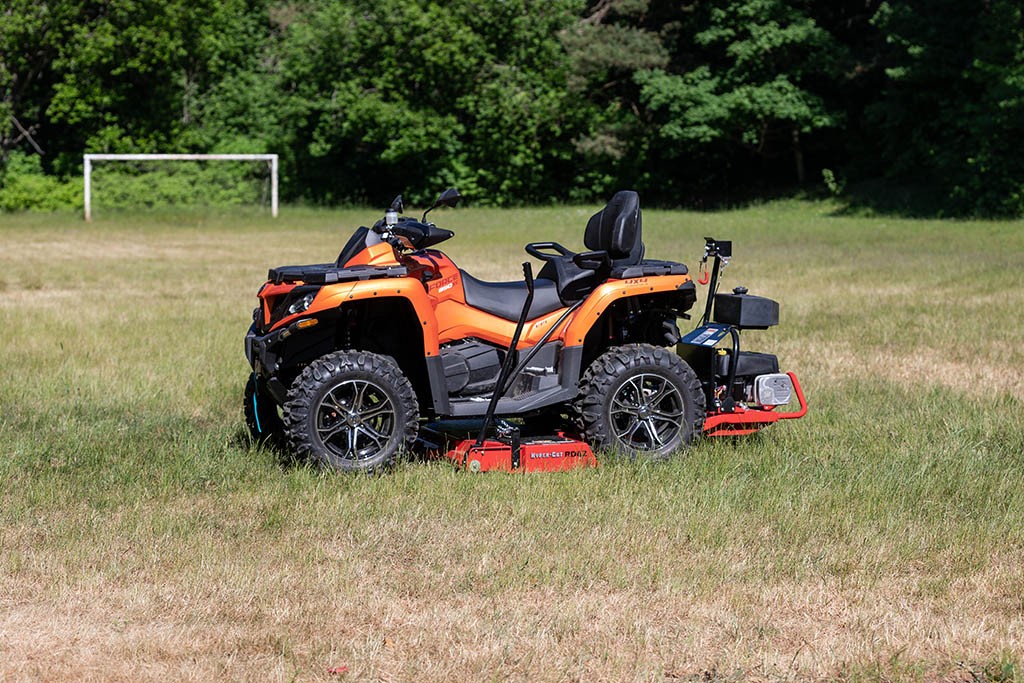 Quadivator 62" finishing Mower: (with Briggs & Stratton 19Hp): CLEARANCE OFFER - Image 3
